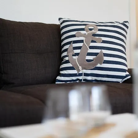 An Der Allee 25 Kleine Mehrzeit Apartmán *