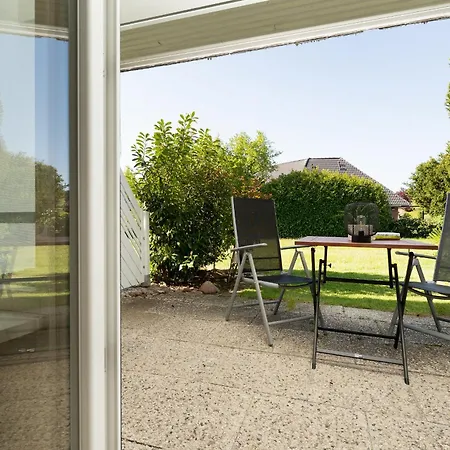 An Der Allee 25 Kleine Mehrzeit Apartmán *